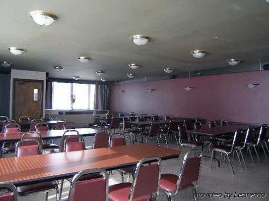 Econo Lodge לה מלבאי מתקנים תמונה