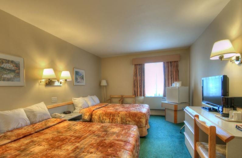 Econo Lodge לה מלבאי מראה חיצוני תמונה