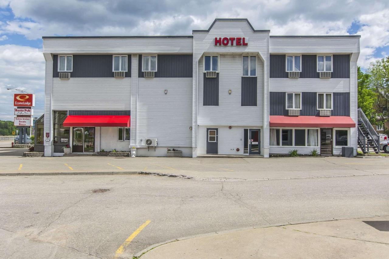 Econo Lodge לה מלבאי מראה חיצוני תמונה